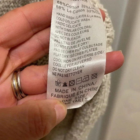 Anthropologie woman’s twisted poncho oatmeal colored sweater - Picture 11 of 15